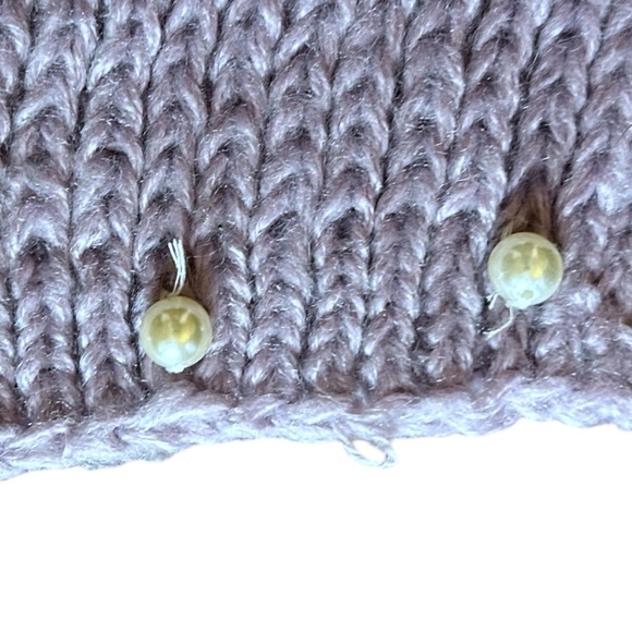 Betsey Johnson Pearl Jam Pastel Orchid Scarf - Picture 4 of 7